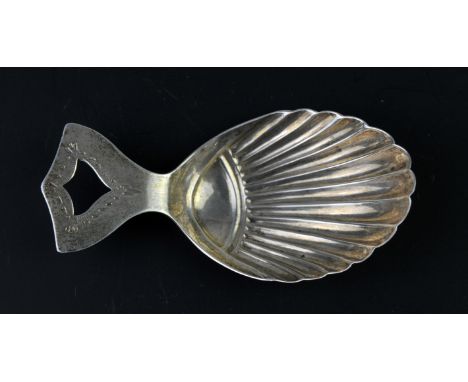 Georgian silver ribbed bowl tea caddy spoon with unusual handle, indistinct marks, probably European, height 8cm, width 4cm 