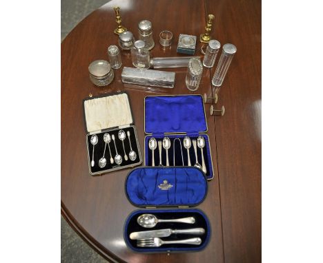 Cased silver christening set comprising knife, fork and spoon, Sheffield 1904, cased set of feather edge tea spoons and sugar