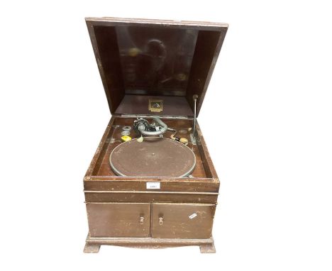 Vintage HMV wind up gramophone