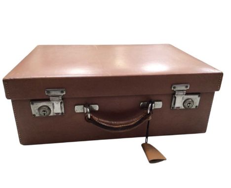 Vintage leather vanity case with fitted interior
