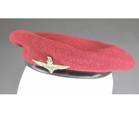 British Army WW2 Parachute Regiment beret by Supak Manufactoring Co Ltd, with broad arrow mark and dated 1943, size 6, with b