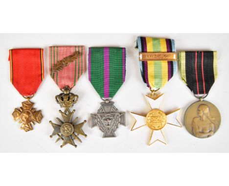 Five Belgium WW2 medals comprising Croix du Guerre, Allies Cross, Secret Army Medal, Arms Resistance and Albert Medal