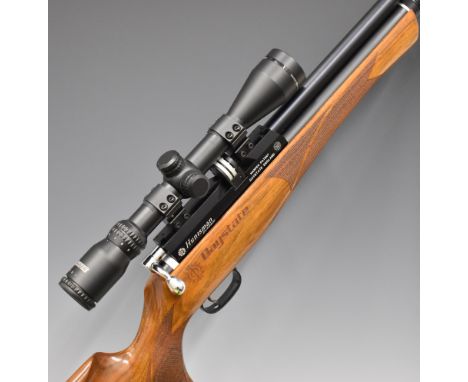 Daystate Huntsman Classic .177 PCP air rifle with monogrammed and chequered semi-pistol grip, chequered forend, raised cheek 