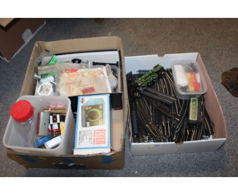 TWO BOXES OF MODEL RAILWAY ACCESSORIES TO INCLUDE A HORNBY FLYING SCOTSMAN LOCOMOTIVE 