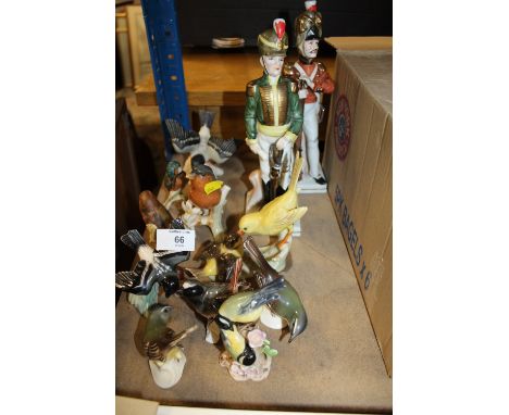 A COLLECTION OF GOEBEL BIRD FIGURES, TOGETHER WITH TWO CONTINENTAL STYLE SOLDIER FIGURES (12) A/F - ONE OR TWO FIGURES MISSIN