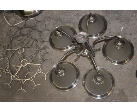 A QUANTITY OF LIGHTING TO INCLUDE STANDING LAMPS AND A CHANDELIER 