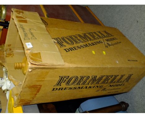 St Mary's Abbey - A BOXED VINTAGE FORMELLA ADJUSTABLE DRESSMAKERS MANNEQUIN BY ADJUSTOFORM