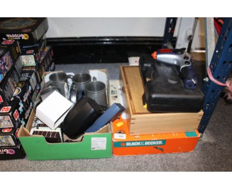 A COLLECTION OF ELECTRICALS AND METALWARE TO INCLUDE BLACK AND DECKER TOOLS, PEWTER TANKARDS ETC.