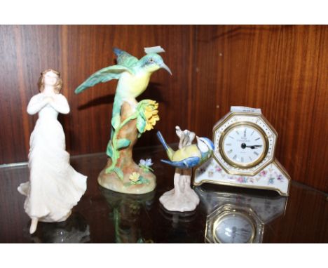 A ROYAL CROWN DERBY ROYAL ANTOINETTE MANTEL CLOCK TOGETHER WITH A ROYAL DOULTON FORGET ME NOT FIGURE, GOEBEL BIRD FIGURE AND 