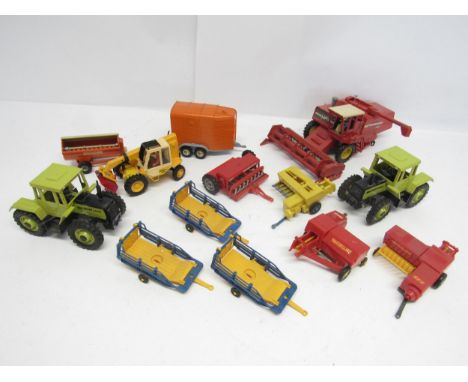 A collection of loose Britains 1:32 scale diecast/plastic model farm vehicles and implements to include Massey-Ferguson Combi