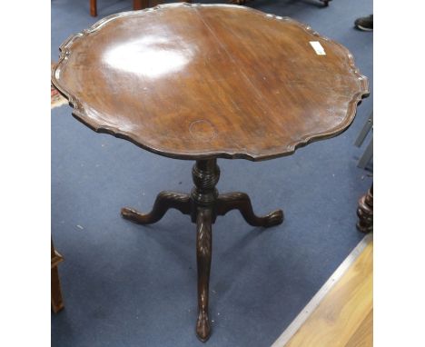 A George III mahogany tripod table, provenance: Christie's - Collection of the Late Bernard Lyons, CBE - Sale March 2008 Lot 