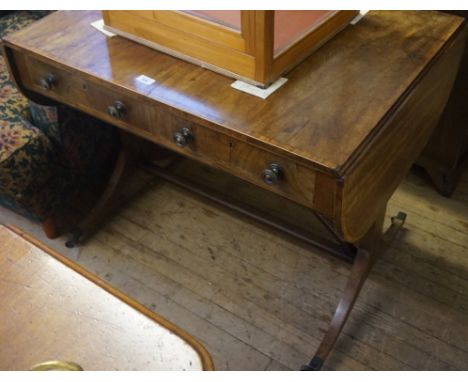 A Georgian inlaid mahogany drop leaf sofa table, having two end drawers. 