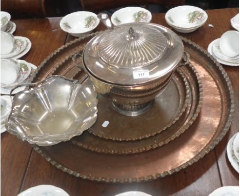 A silver plated punch bowl and cover with ladle, a silver plated cake basket and copper trays (6)