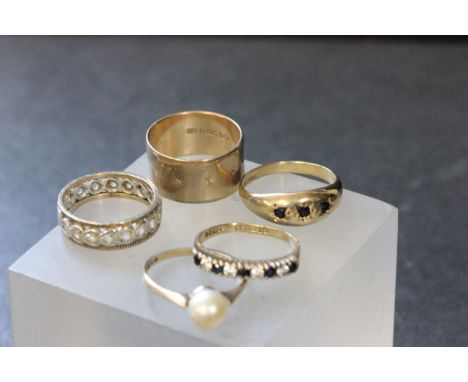 Mixed lot of 9ct gold rings to include stone set plus one with a pearl