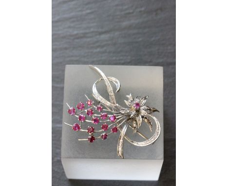 14ct White gold ruby & diamond brooch