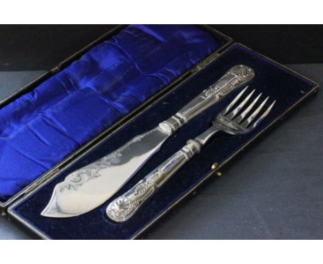 A silver plated fish knife and fork, each with a silver handle, cased 