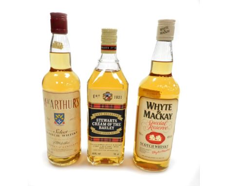 Three bottles of various Scotch whiskies, to include a Mac Arthur's Select Scotch whisky 70cl bottle, a Whyte &amp; McKay Spe