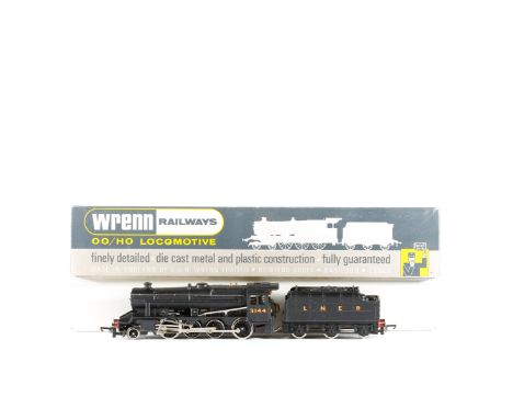 A Wrenn Class 8F 2-8-0 tender locomotive (W2240). In LNER unlined black livery. Gold transfers shaded red. RN 3144. Boxed wit