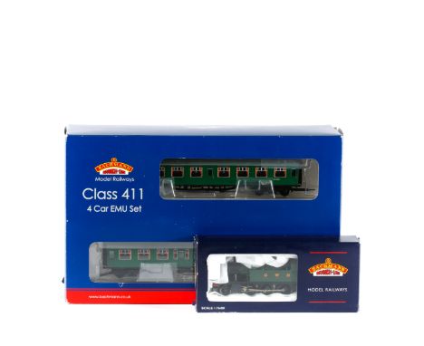 2 Bachmann OO gauge locomotives. A SR Class 411 4-car 4CEP EMU set in green (31-425). Together with a GWR Class 45xx 2-6-2T l