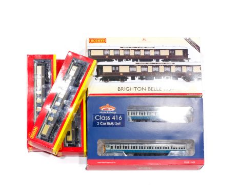 A Hornby OO gauge Pullman Brighton Belle 1934 2-car set. Comprising 3rd Class Car No.89 (powered) and Brake Third Car No.88 (