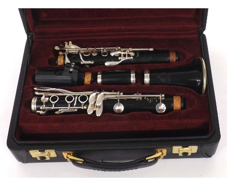 Good Buffet R13 Greenline B flat clarinet stamped Buffet Crampon &amp; Cie á Paris, Made in France, ser. no. 630242,&nbsp;wit