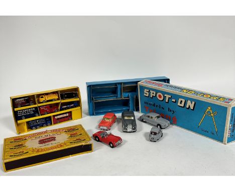 A set of Spot-On models by Triang scale 1/42, comprising a Jaguar MkII 3.4, a Bentley saloon, an Austin A40, a BMW Isetta, a 