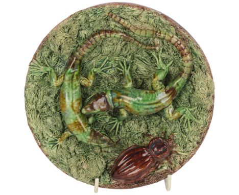 19th century Portuguese Palissy lizard and beetle design plate, indistinct impressed marks on reverse, diameter 18cmLarge chi