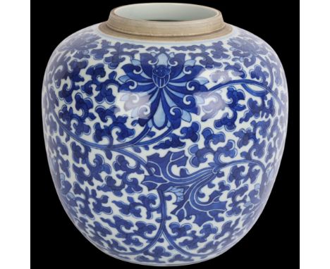 A Chinese blue and white porcelain ginger jar, height 21cm (no lid)Good condition, no chips cracks or repairs