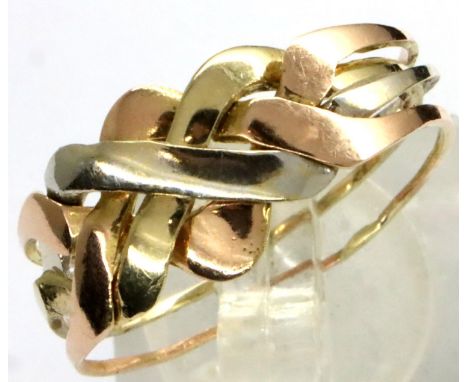 Unmarked tri coloured puzzle ring, size T, 2.6g. P&amp;P Group 1 (£14+VAT for the first lot and £1+VAT for subsequent lots) 