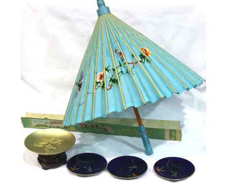 Chinese silk parasol in original box. P&amp;P Group 3 (£25+VAT for the first lot and £5+VAT for subsequent lots) 