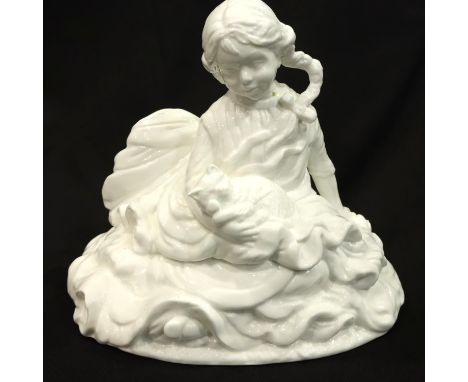 Royal Worcester figurine, Safe At Last, H: 13 cm. P&amp;P Group 2 (£18+VAT for the first lot and £3+VAT for subsequent lots) 