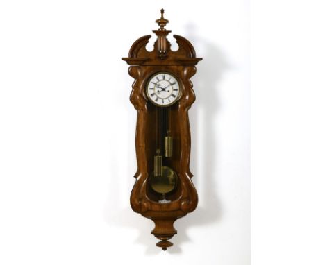             Großer Regulator mit 2 Gewichten. Gustav Becker. Um 1875. Werk-Nr. 92130. "Gustav Becker Freiburg i/S" gemarktes 