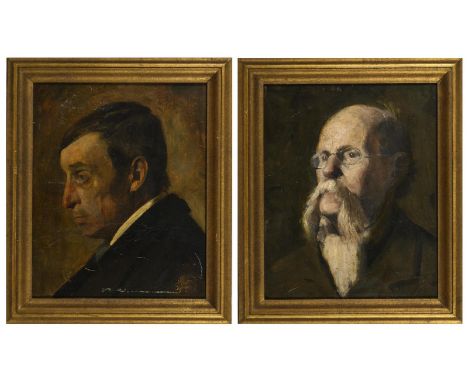             Zwei HerrenporträtsJe Öl/Malkarton/Holz. Einmal rechts unten undeutlich signiert, verso Reste alter Klebezettel. 