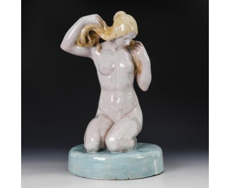 Art-déco-Figur: Badende. Geprägt "K. Kiefer". Um 1930. Signiert.                     KIEFER,             Karl (1871-1957)    