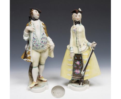 Paar Jugendstil-Figuren: Jäger und Jägerin. Schwarzburger Werkstätten für Porzellankunst, Unterweißbach. Modell-Nr. U 42, U 4