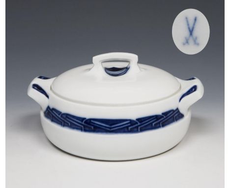 Seltene Jugendstil-Dose. Meissen. 1903-1923. Modell von.                     VELDE,             Henry, van de    Breite: 16 c