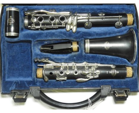CLARINET BUFFET B12 