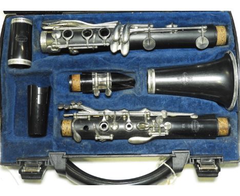 CLARINET BUFFET B12 