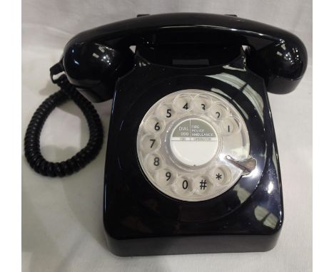 Black 1960/1970s style rotary telephone, compatible with modern telephone banking and any standard analogue landline, boxed. 