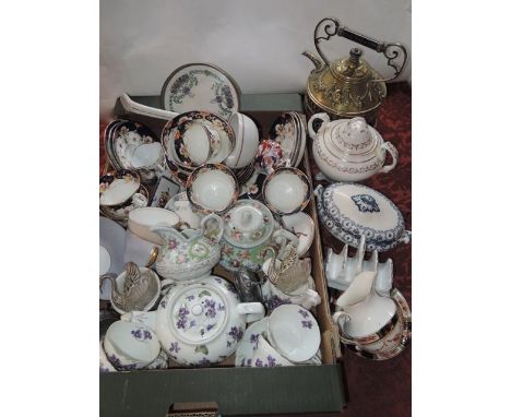 A collection of ceramics including early 20th century Beswick & Sons tea wares with printed and infilled border decoration, H