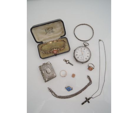 A George V silver open-faced pocket watch, Kay's Triumph, Birmingham, 1922, the white enamelled dial with black Roman numeral