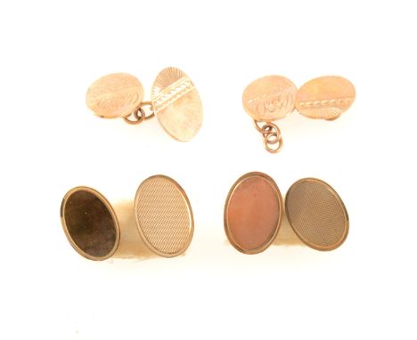 Two pairs of 9 carat yellow gold chain link cufflinks, one pair with engine turned faces, Birmingham 1992, approximate weight