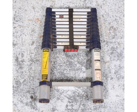 Aluminium telescopic ladder.