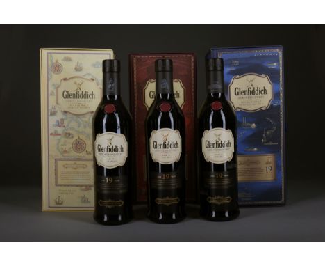 GLENFIDDICH AGE OF DISCOVERY BOURBON CASK AGED 19 YEARS Single Malt Scotch Whisky 70cl, 40% volume, in box. GLENFIDDICH AGE O