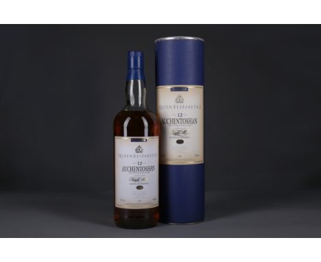 AUCHENTOSHAN QUEEN ELIZABETH 2 AGED 12 YEARS - ONE LITRE Single Malt Scotch Whisky One litre, 43% volume, in tube.