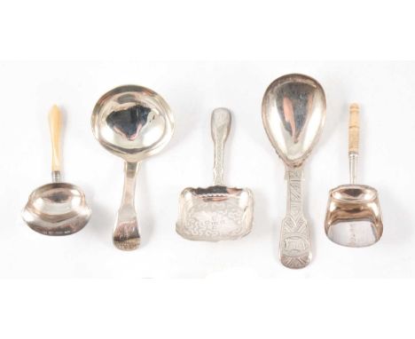 George IV silver caddy spoon, RR, London 1827, fiddle pattern handle with engraved initial N, 8.5cm, and four other silver ca