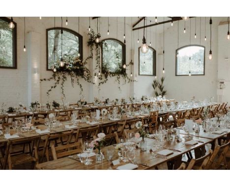Dreamwave Group: Celebration Lighting Production
Whether you are planning a big birthday party, wedding or get together, this