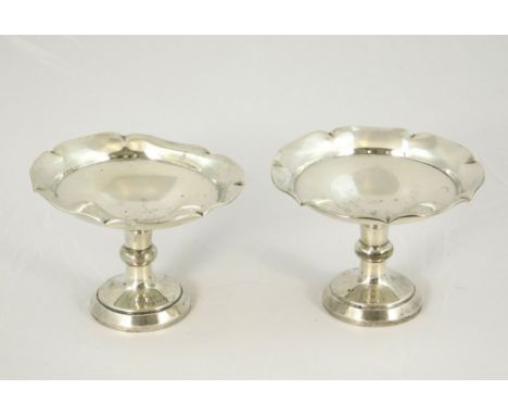 BON BON DISHES. A pair of 1920's pedestal bon bon dishes. Height 7cm.