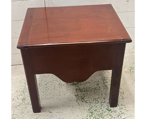 A Regency box commode 