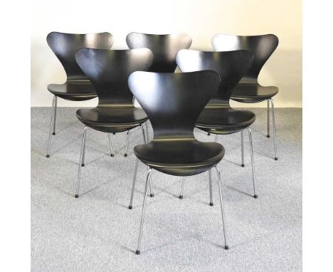 A set of six modern black laminated bentwood dining chairs, after a design by Fritz Hansen (6)Overall condition is solid and 